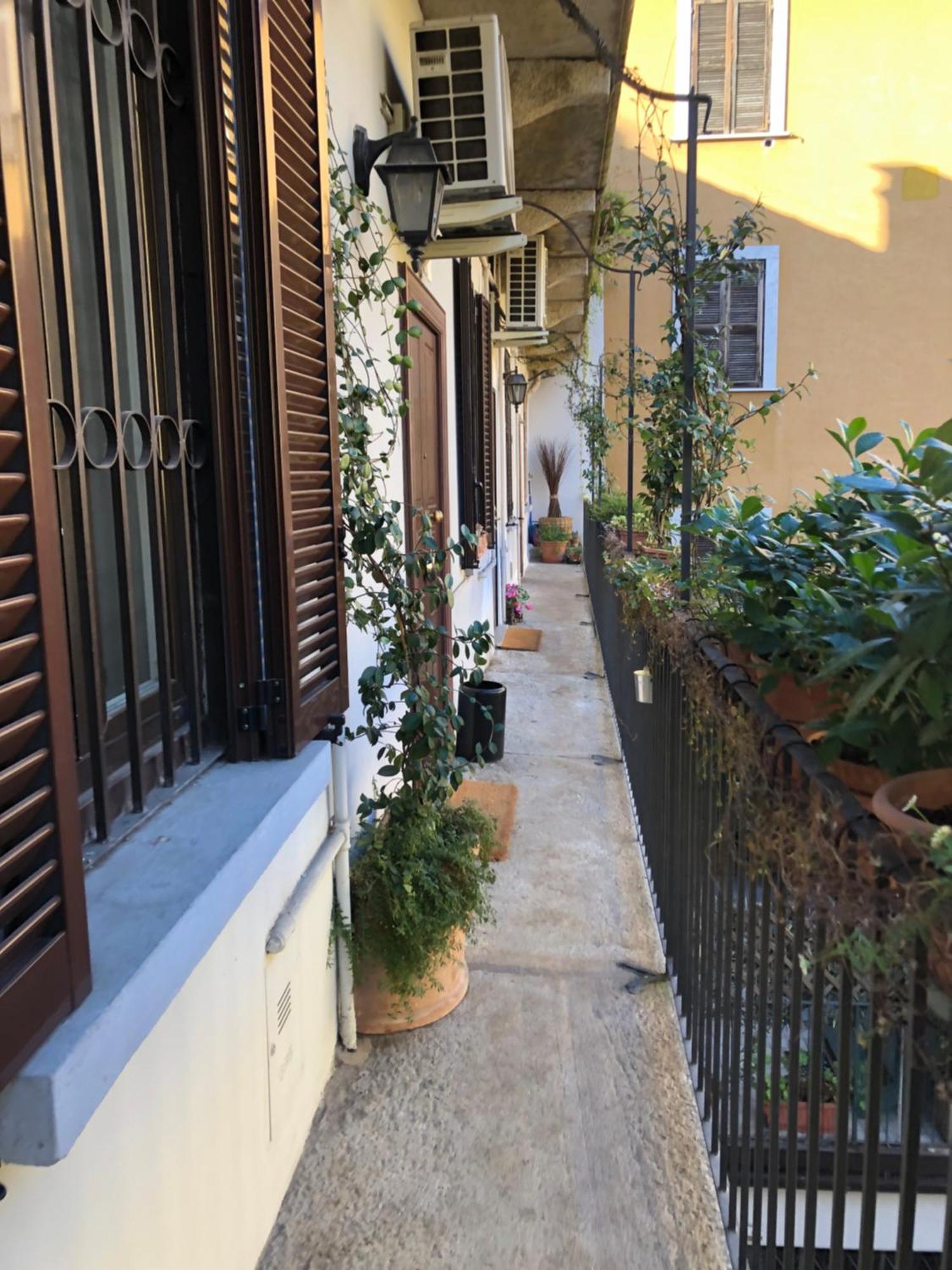 Lovely Apartment In The Heart Of Mailand Exterior foto